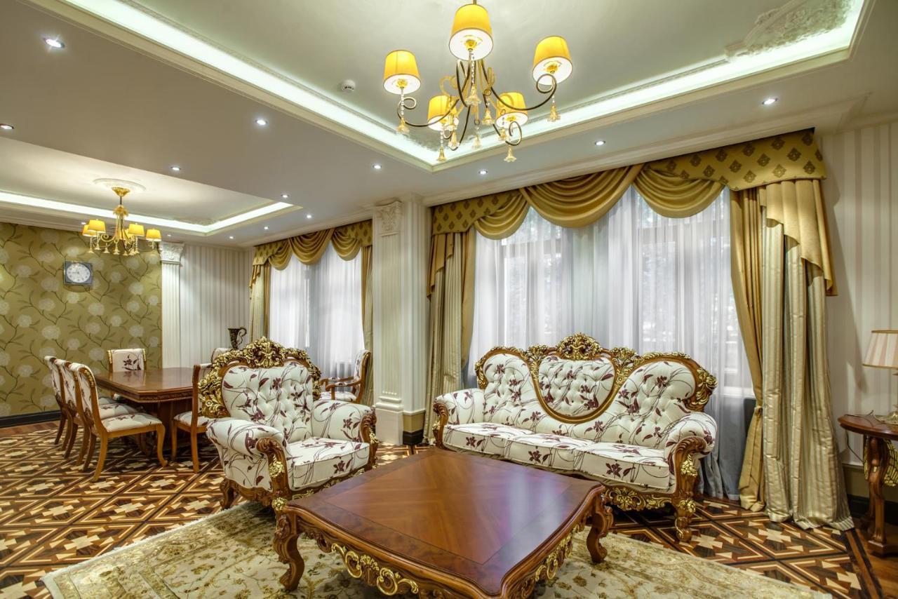 مينسك Vip Apartments Dipservice Hall المظهر الخارجي الصورة