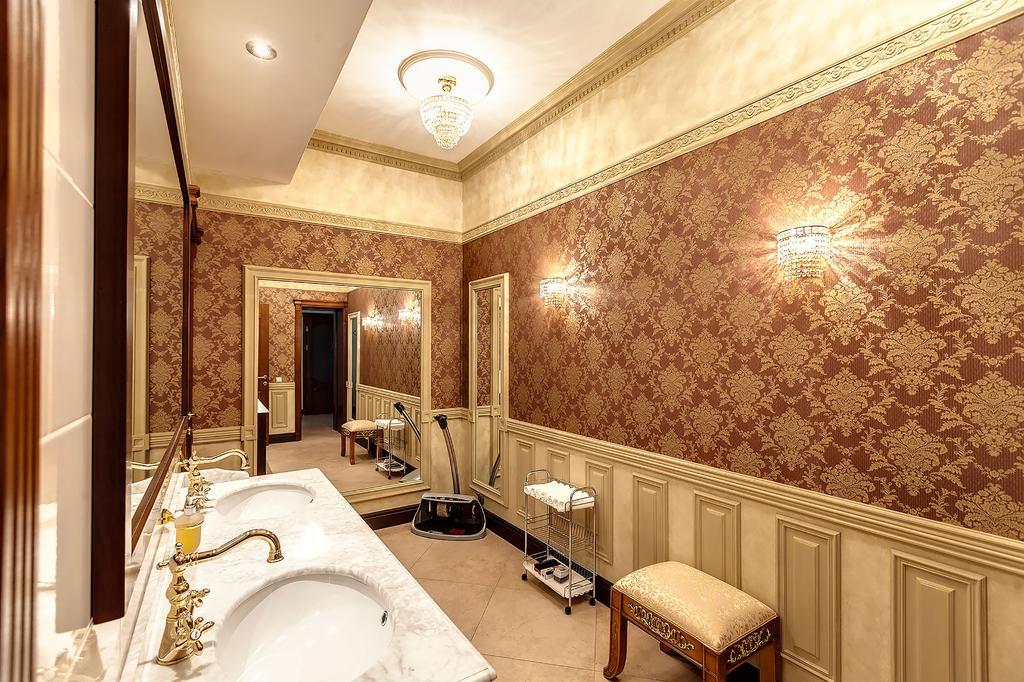 مينسك Vip Apartments Dipservice Hall المظهر الخارجي الصورة